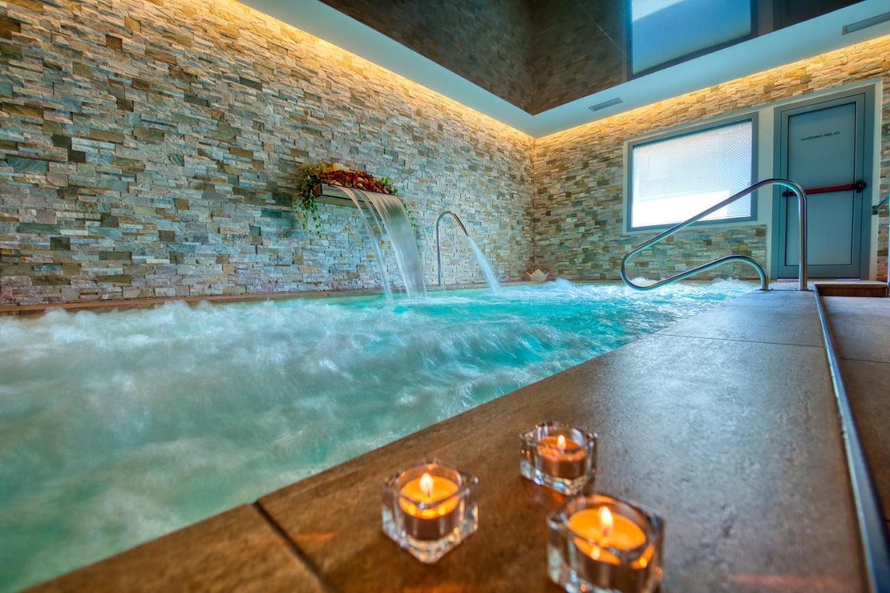 Boutique Bramante & 4* Urbania