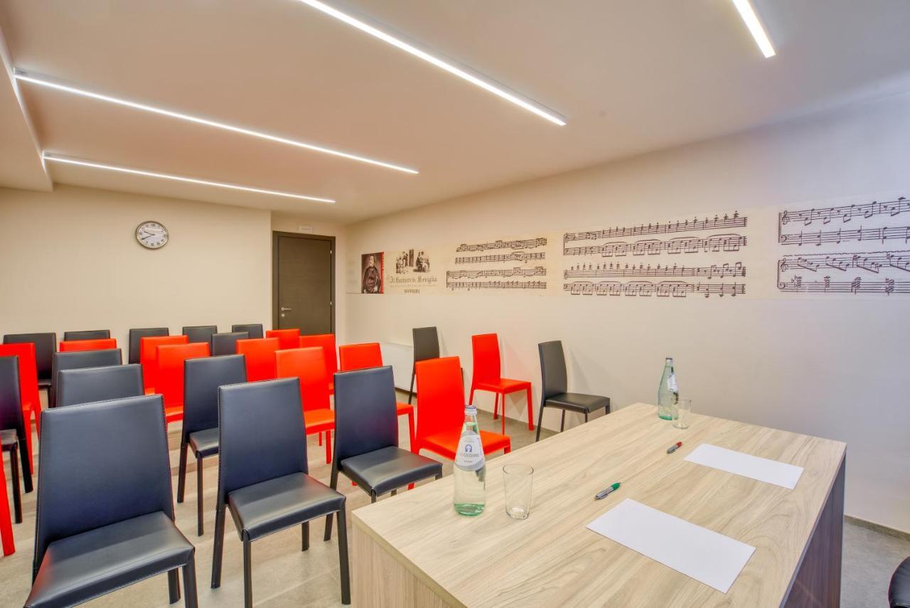 Boutique Bramante & Urbania